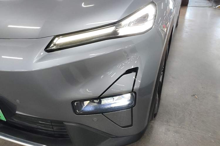 Used Deepal S05 2024 510 Plus Pure Electric Version Left Front Headlight