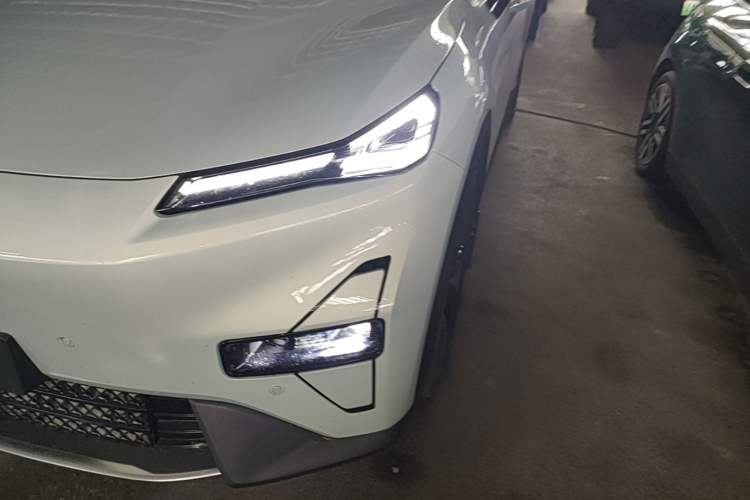 Used Deepal S05 2024 510Max Pure Electric Version Left Front Headlight