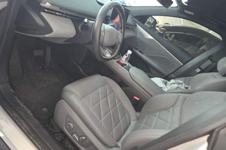 Used Deepal S05 2024 510 Ultra Pure Electric Version Left Front Seat