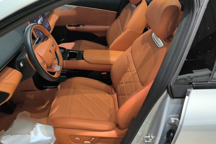 Used Deepal S05 2024 200Max Range-Extended Long-Range Version Left Front Seat