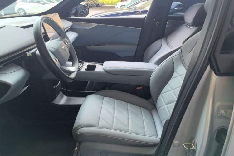 Used Deepal S05 2024 510 Ultra Pure Electric Version Left Front Seat