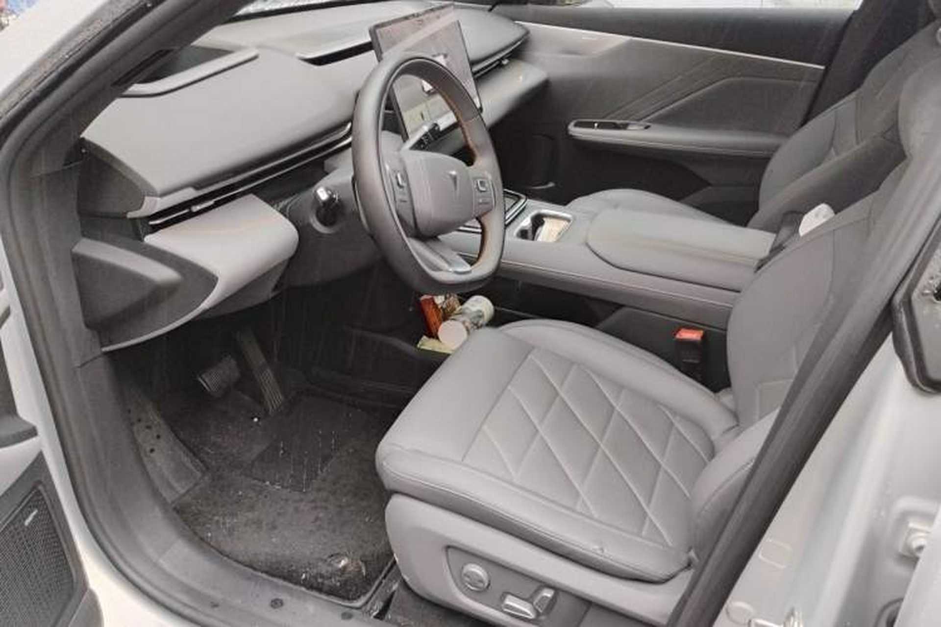 Used Deepal S05 2024 200Max Range-Extended Long-Range Version Left Front Seat