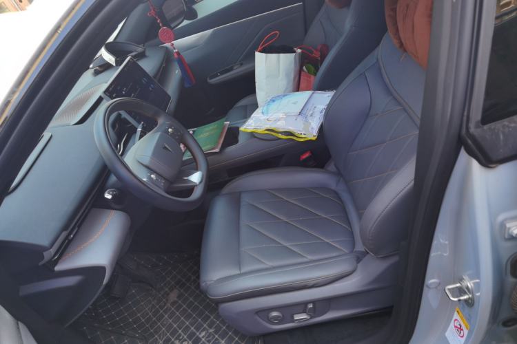 Used Deepal S05 2024 510Max Pure Electric Version Left Front Seat