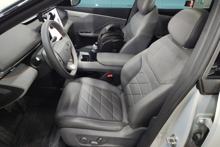 Used Deepal S05 2024 510Max Pure Electric Version Left Front Seat