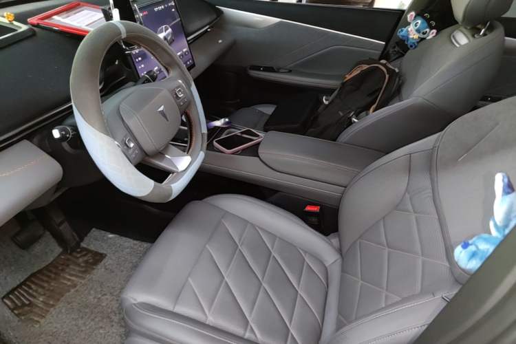 Used Deepal S05 2024 200Max Range-Extended Long-Range Version Left Front Seat