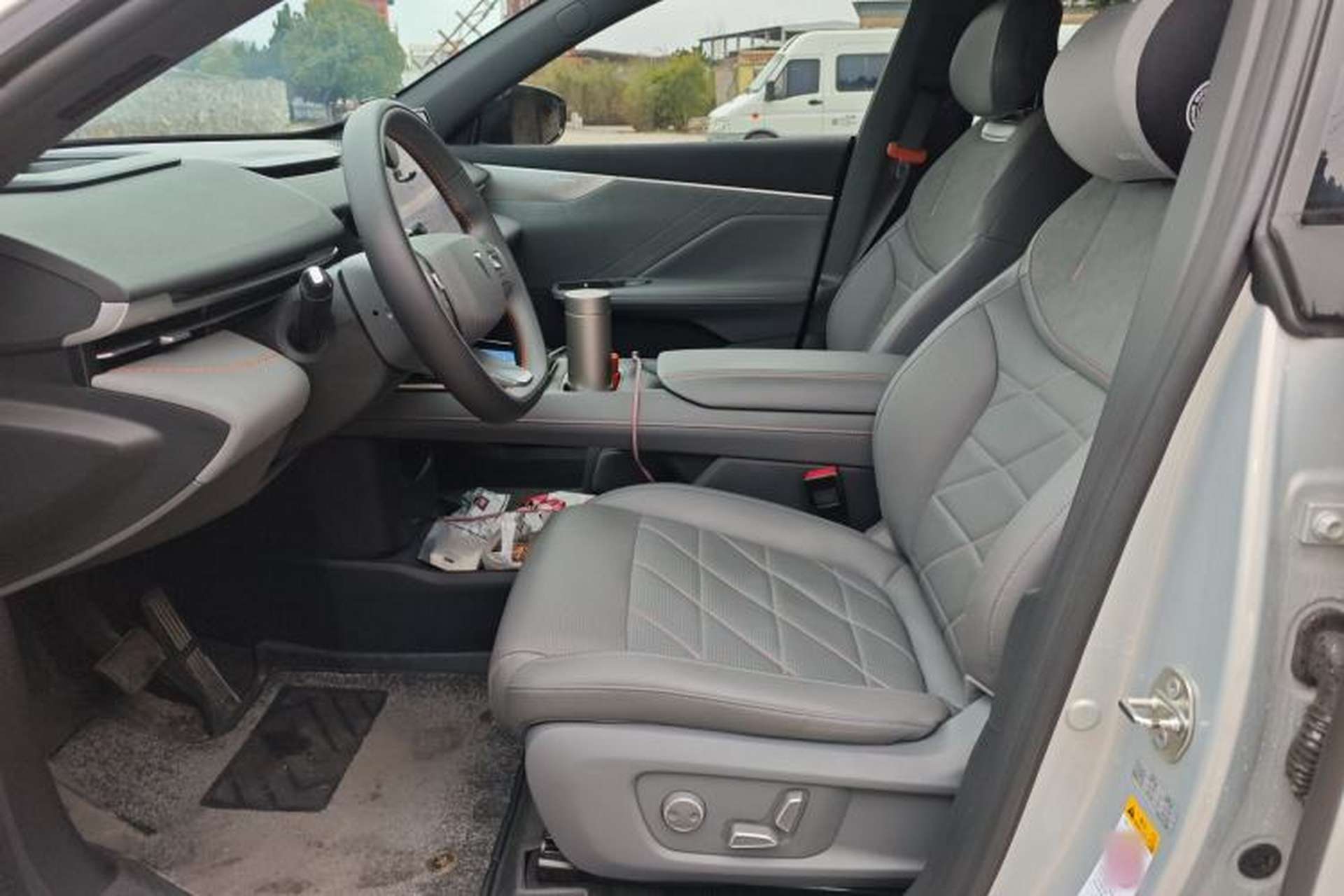 Used Deepal S05 2024 510Max Pure Electric Version Left Front Seat