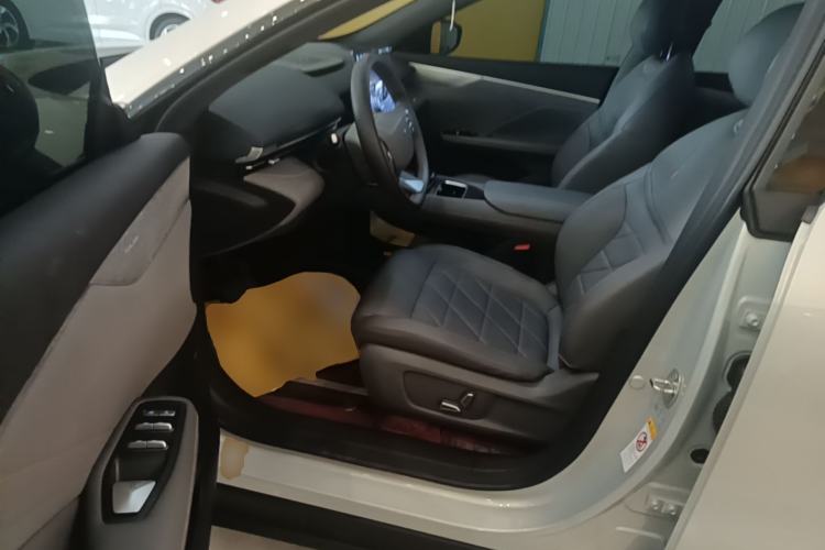 Used Deepal S05 2024 510 Plus Pure Electric Version Left Front Seat