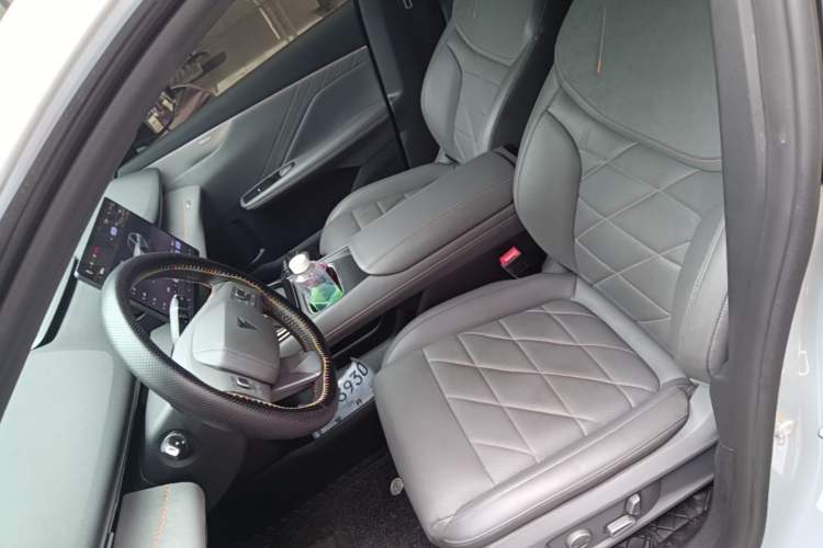 Used Deepal S05 2024 510 Ultra Pure Electric Version Left Front Seat