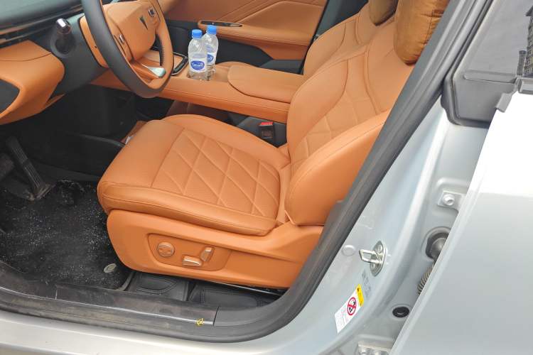 Used Deepal S05 2024 510Max Pure Electric Version Left Front Seat