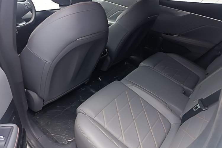 Used Deepal S05 2024 510 Ultra Pure Electric Version Left Rear Seat