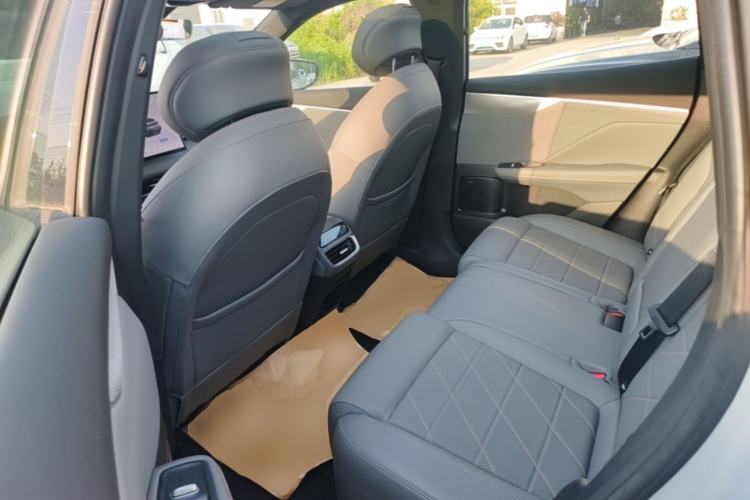 Used Deepal S05 2024 510 Plus Pure Electric Version Left Rear Seat