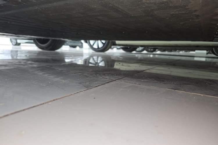 Used Deepal S05 2024 510 Ultra Pure Electric Version Left Side Sill