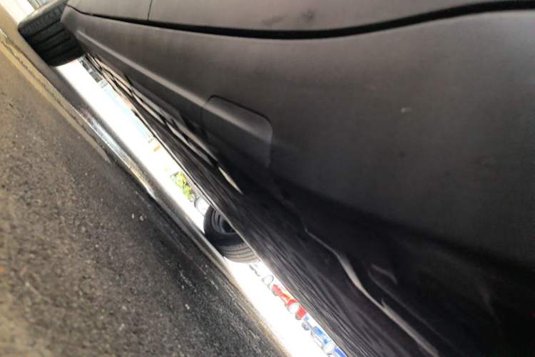 Used Deepal S05 2024 510 Ultra Pure Electric Version Left Side Sill