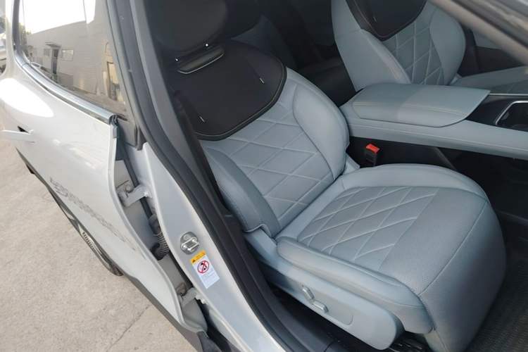 Used Deepal S05 2024 510 Ultra Pure Electric Version Right Front Seat