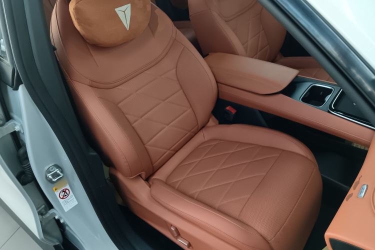Used Deepal S05 2024 510 Ultra Pure Electric Version Right Front Seat