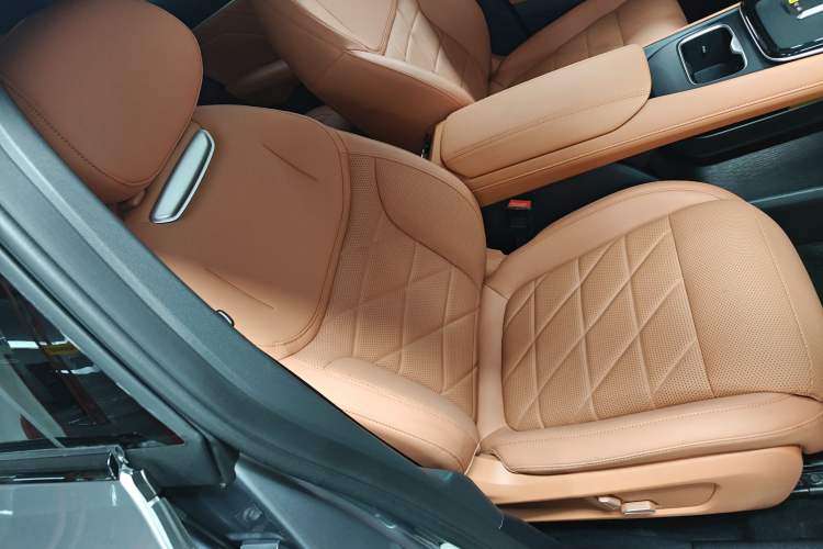 Used Deepal S05 2024 510 Ultra Pure Electric Version Right Front Seat