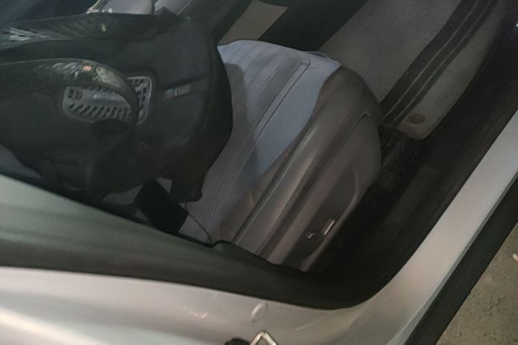 Used Deepal S05 2024 510Max Pure Electric Version Right Front Seat