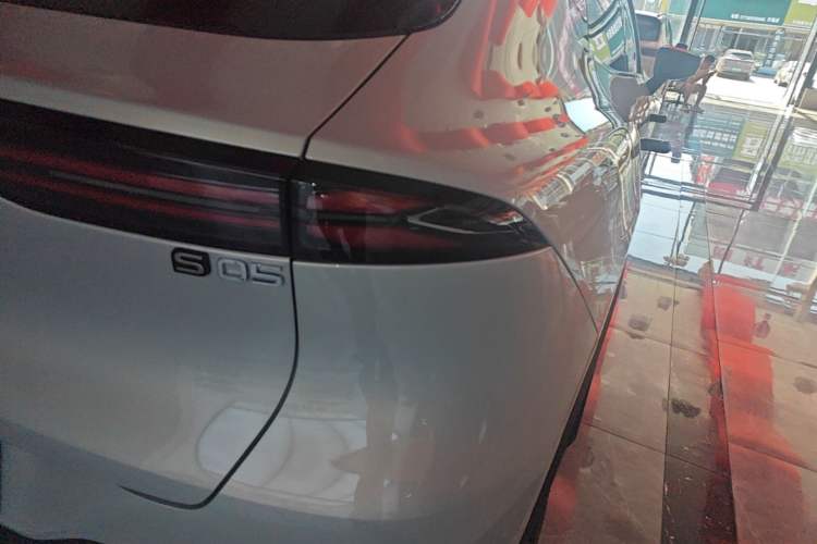 Used Deepal S05 2024 510Max Pure Electric Version Right Rear Taillight