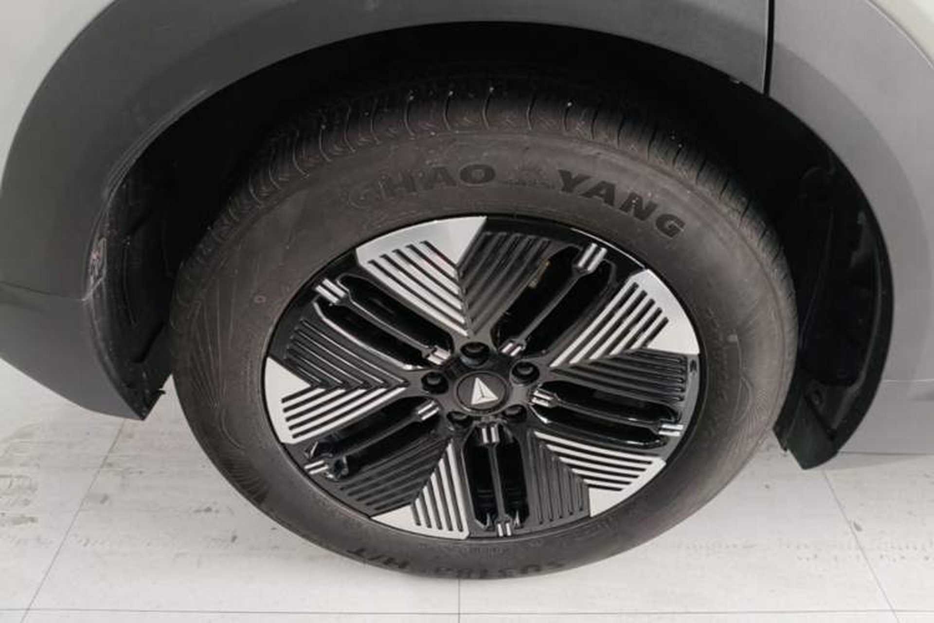 Used Deepal S05 2024 200Max Range-Extended Long-Range Version Right Rear Wheel Hub