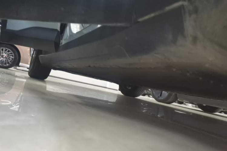 Used Deepal S05 2024 510 Plus Pure Electric Version Right Side Sill