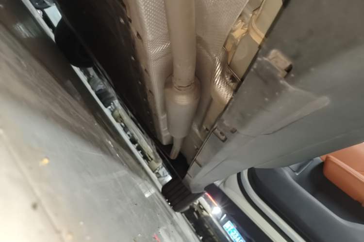 Used Deepal S05 2024 200Max Range-Extended Long-Range Version Right Side Sill