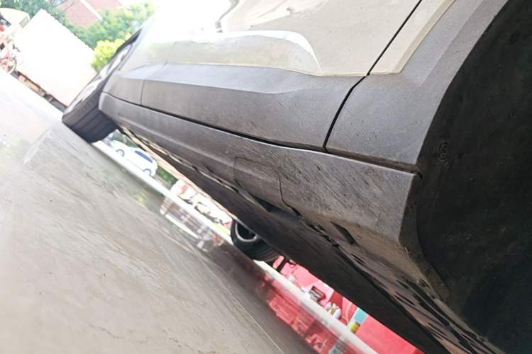 Used Deepal S05 2024 510 Ultra Pure Electric Version Right Side Sill