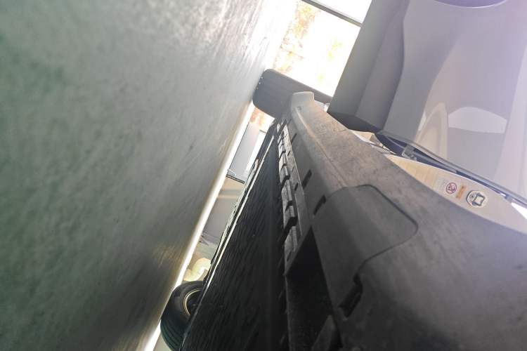 Used Deepal S05 2024 510Max Pure Electric Version Right Side Sill