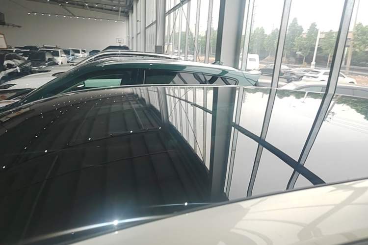 Used Deepal S05 2024 510 Ultra Pure Electric Version Roof