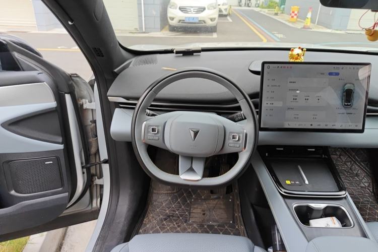 Used Deepal S05 2024 510 Plus Pure Electric Version Steering Wheel