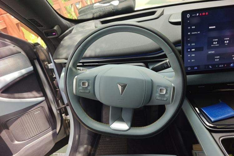 Used Deepal S05 2024 510 Ultra Pure Electric Version Steering Wheel