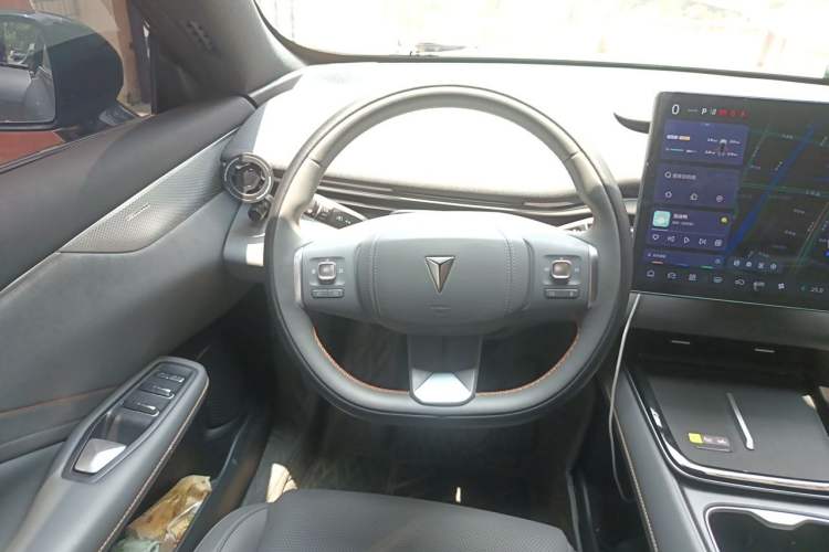 Used Deepal S05 2024 510 Plus Pure Electric Version Steering Wheel