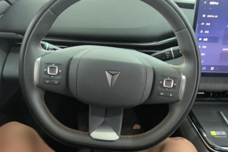 Used Deepal S05 2024 510 Plus Pure Electric Version Steering Wheel