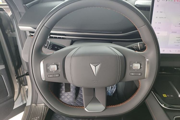 Used Deepal S05 2024 510Max Pure Electric Version Steering Wheel