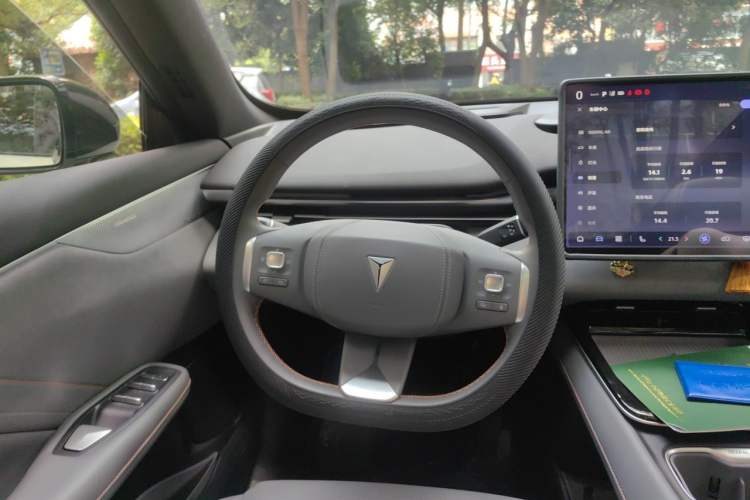 Used Deepal S05 2024 510Max Pure Electric Version Steering Wheel