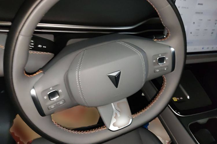 Used Deepal S05 2024 200Max Range-Extended Long-Range Version Steering Wheel