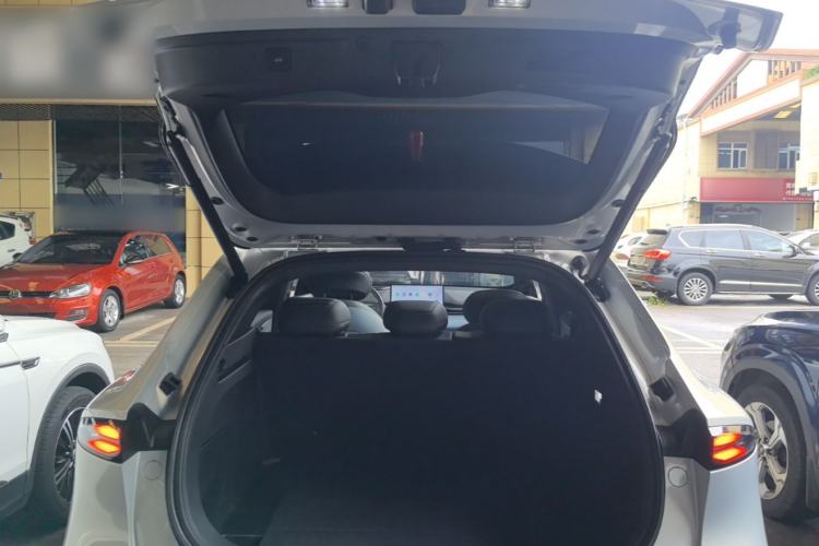 Used Deepal S05 2024 510 Ultra Pure Electric Version Trunk