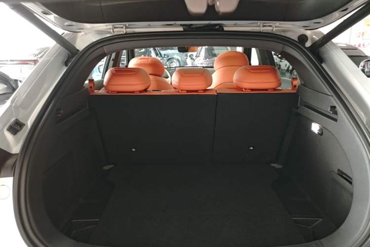 Used Deepal S05 2024 510 Ultra Pure Electric Version Trunk