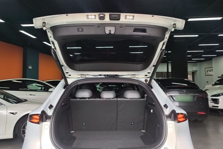 Used Deepal S05 2024 510Max Pure Electric Version Trunk