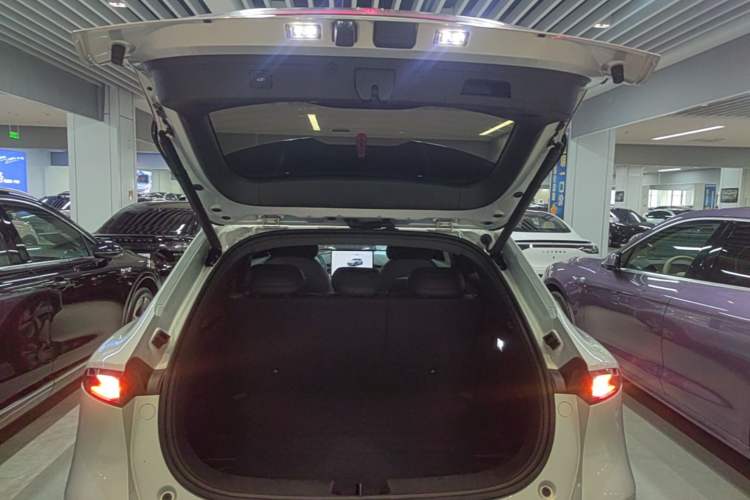Used Deepal S05 2024 510 Ultra Pure Electric Version Trunk