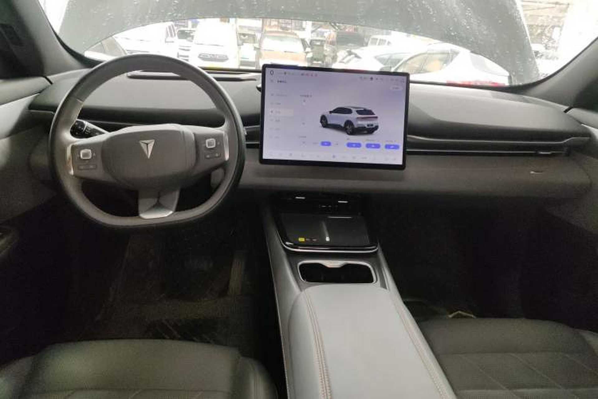 Used Deepal S05 2024 510Max Pure Electric Version Center Console