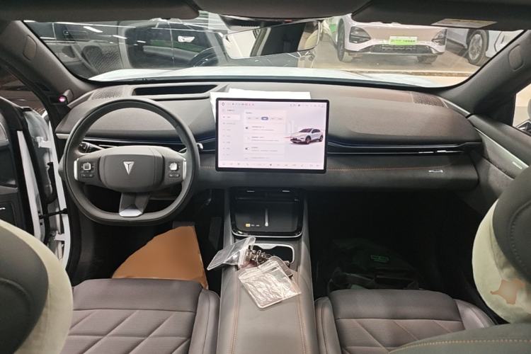 Used Deepal S05 2024 510 Ultra Pure Electric Version Center Console