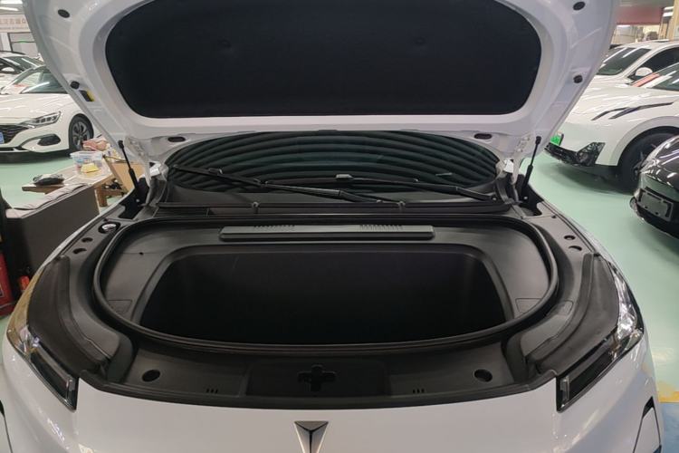 Used Deepal S05 2024 510Max Pure Electric Version Engine Bay