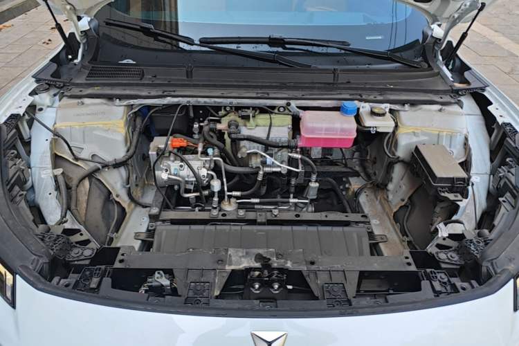 Used Deepal S05 2024 510Max Pure Electric Version Engine Bay