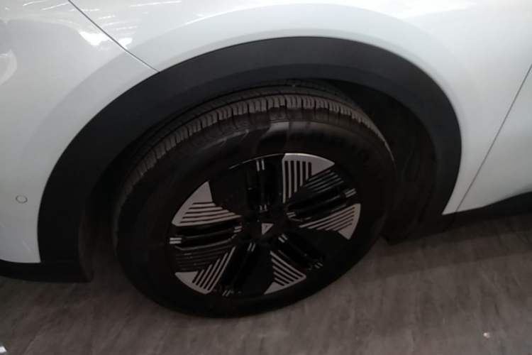 Used Deepal S05 2024 510Max Pure Electric Version Exterior 4