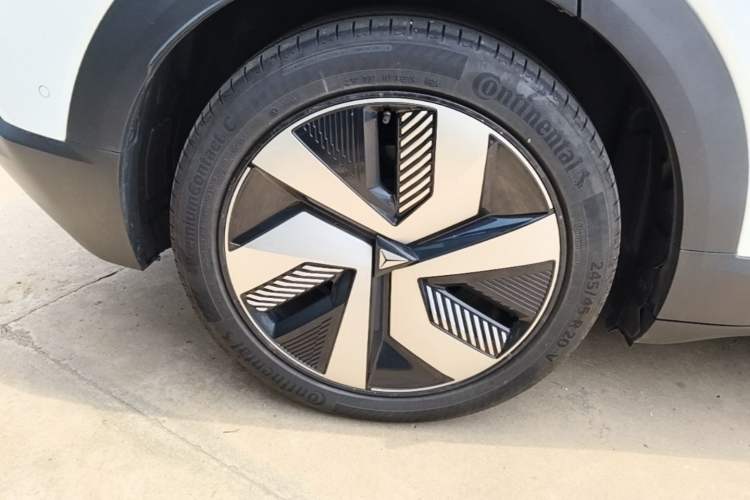 Used Deepal S05 2024 510Max Pure Electric Version Exterior 5