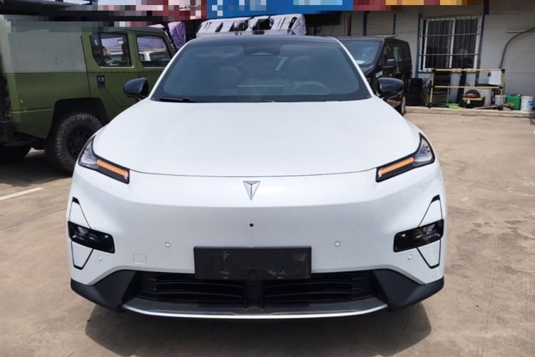 Used Deepal S05 2024 510Max Pure Electric Version Front