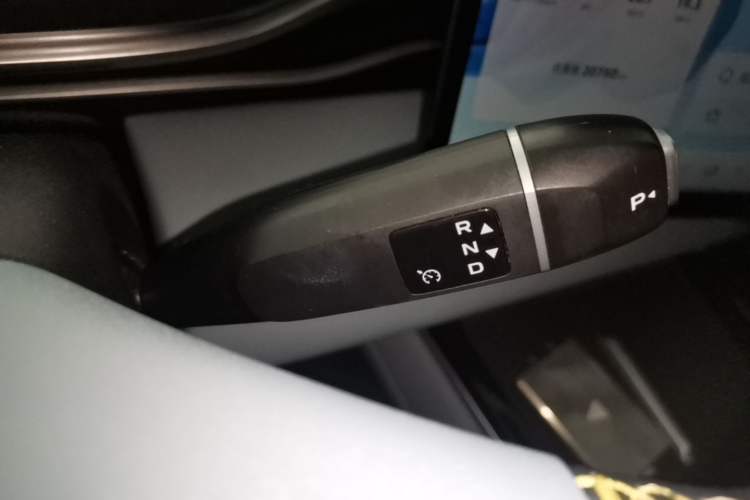 Used Deepal S05 2024 510 Ultra Pure Electric Version Gear Lever