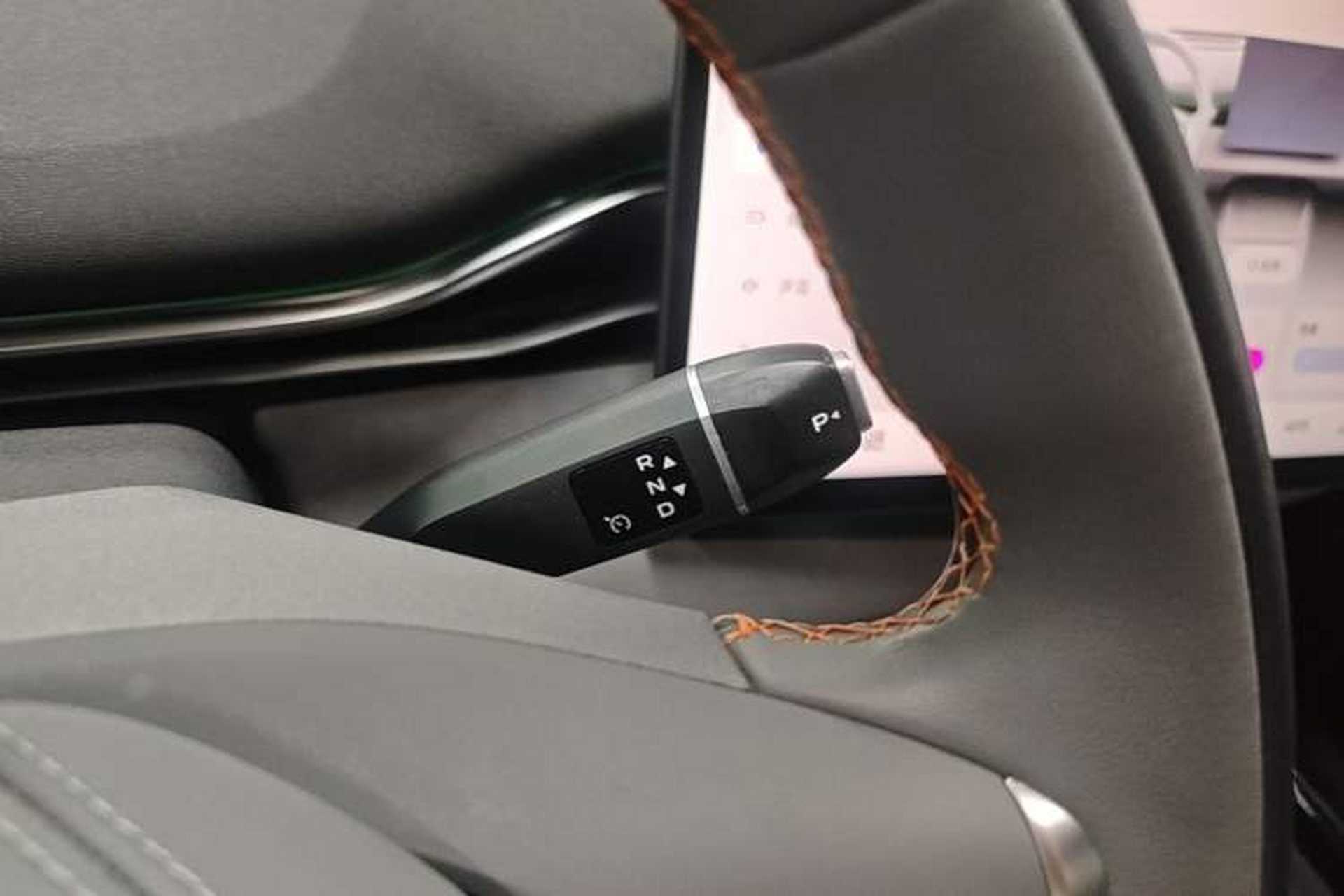 Used Deepal S05 2024 510 Ultra Pure Electric Version Gear Lever