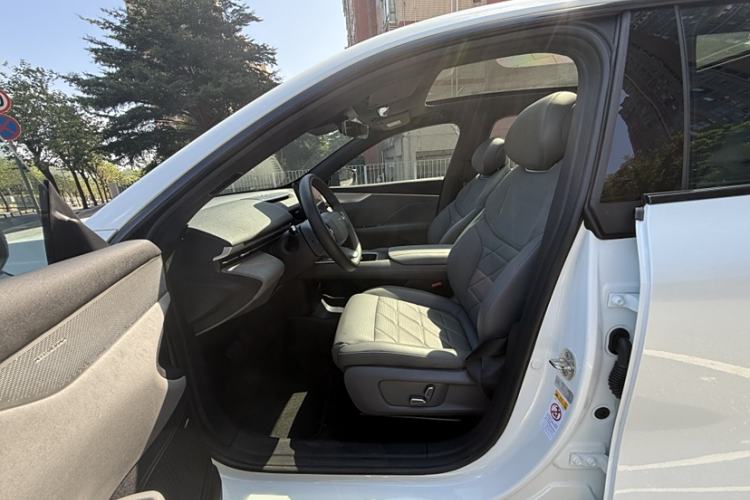 Used Deepal S05 2024 510 Plus Pure Electric Version Interior 3