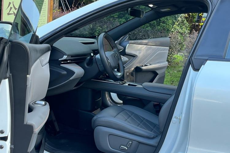 Used Deepal S05 2024 510 Plus Pure Electric Version Interior 4